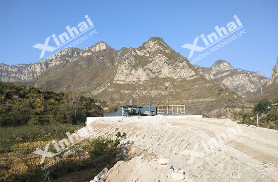 quartz sand processing site.jpg